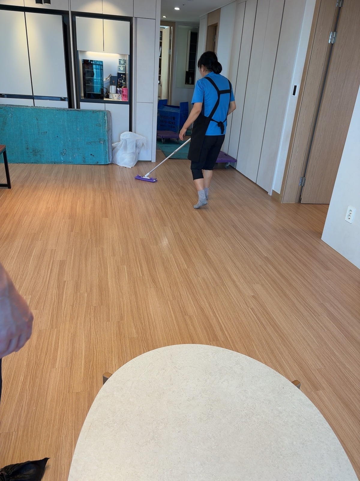 명랑한 노을 제비 후기 사진 1
